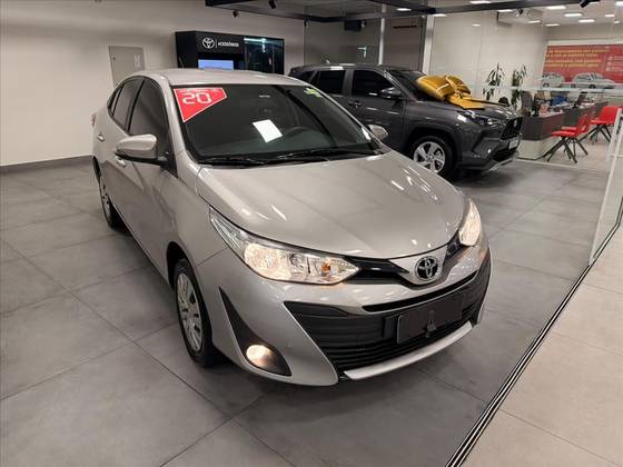 TOYOTA YARIS 1.5 16V FLEX SEDAN XL MULTIDRIVE TOYOTA YARIS 1.5 16V FLEX SEDAN XL MULTIDRIVE